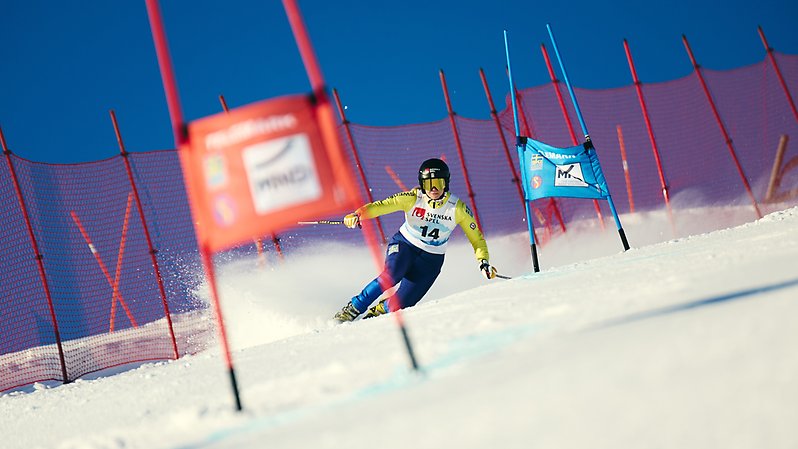 Karin Abrahamsson under världscupen på hemmaplan i Trillevallen. Foto: Sam Decout/@fistlemark.